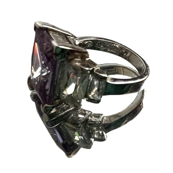 Light Purple and Diamond Baguette Ring Cubic Zirconia Sz 7 Womens Silver Band an - Picture 8 of 16